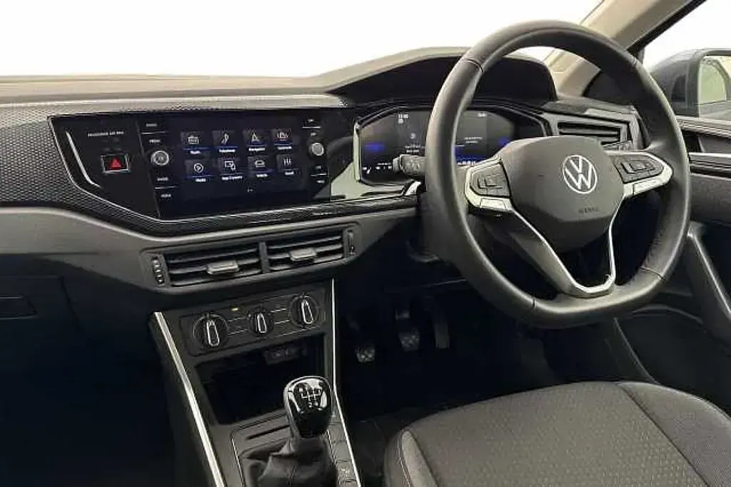 Used VW Taigo 95 HP (69 kW) 2025 SUV
