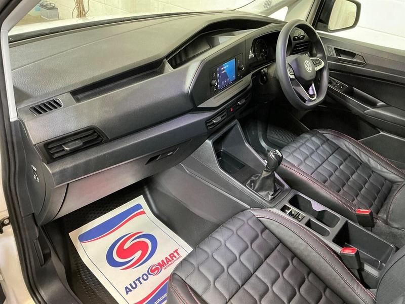 Used VW Caddy Sportline 2022 White MPV