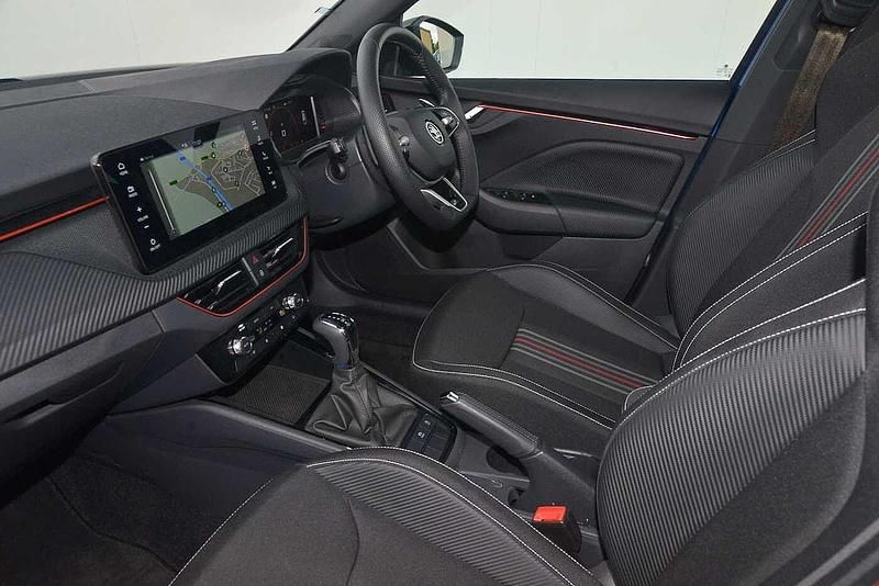 Used Skoda Kamiq Monte Carlo 148 HP (108 kW) 2025 Race blue metallic SUV