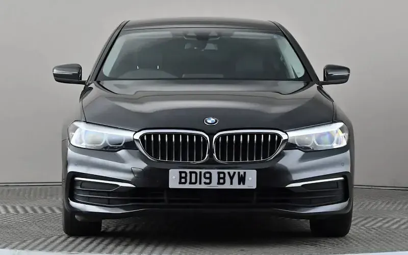 Used BMW 520 Comfort Edition 190 HP (139 kW) 2019 Grey Sedan