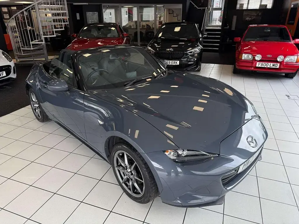 Used Mazda MX5 Inclusive 132 HP (97 kW) 2021 Grey Cabriolet