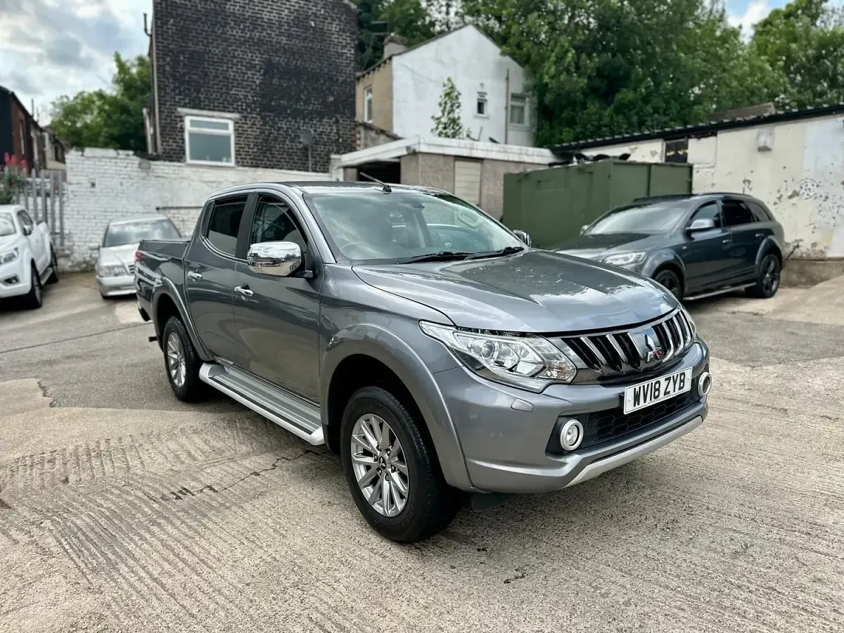 Used Mitsubishi L200 Warrior 2018 Grey Pickup