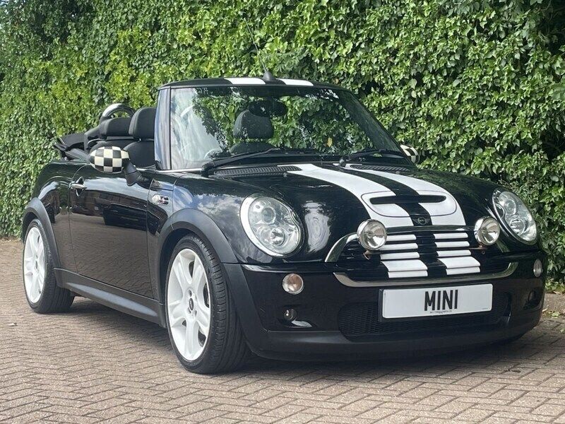 Black Used 2005 Mini Cooper S Cabriolet Chili Cabriolet | £5,999 (Expensive) - Image 1/4