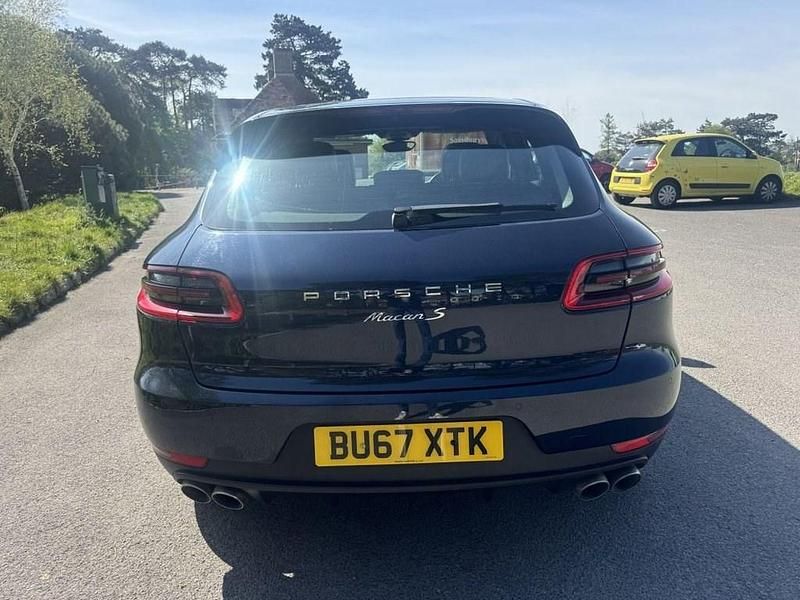 Usado Porsche Macan 258 HP (189 kW) 2017 Azul SUV