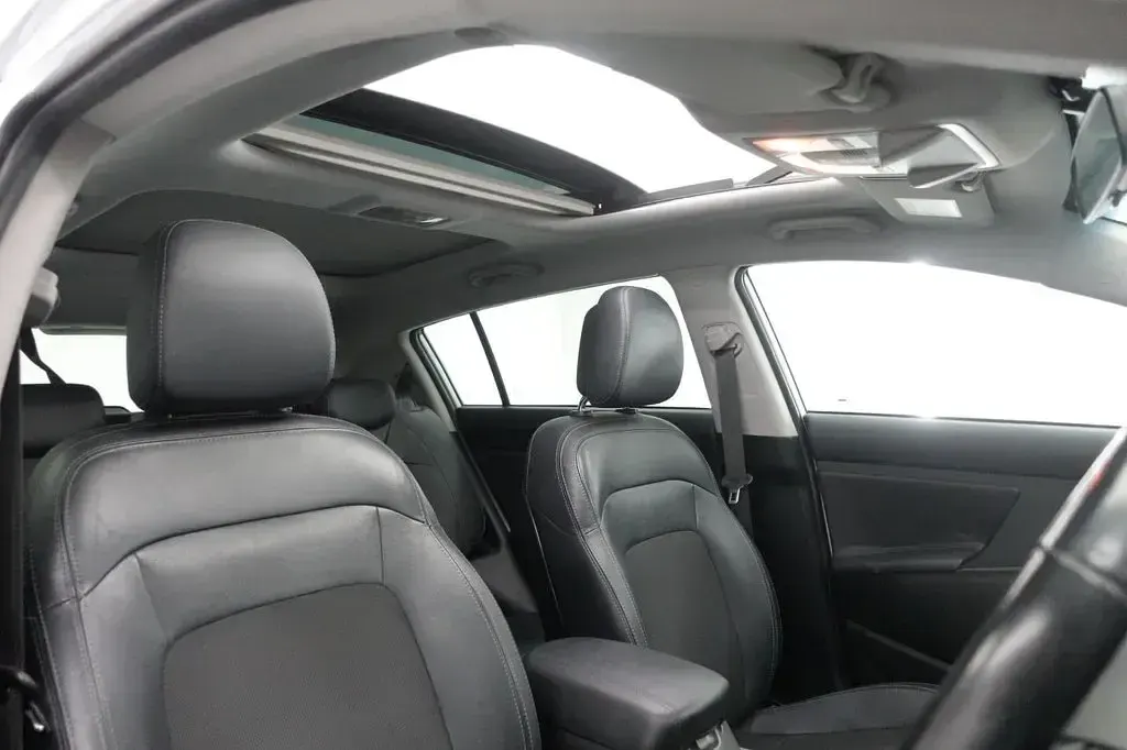 Used Kia Sportage 2015 White SUV