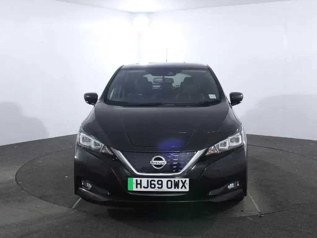 Used Nissan Leaf Tekna 110 kW (150 HP) 2019 Black Hatchback