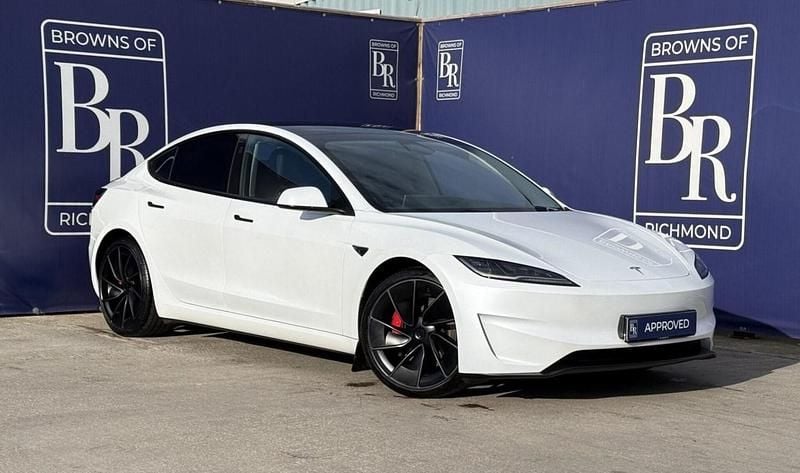Used Tesla Model 3 Performance 338 kW (460 HP) 2024 White Sedan