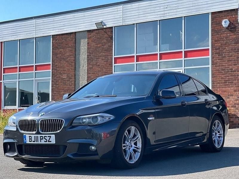 Begagnad BMW 520 M Sport 181 HK (133 kW) 2011 Grå Sedan