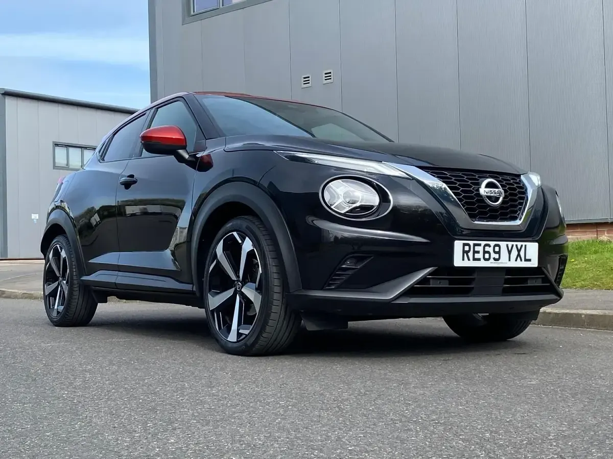 Used Nissan Juke Tekna 117 HP (86 kW) 2019 Black SUV