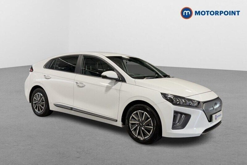 White Used 2022 Hyundai Ioniq 6 Premium Sedan | £11,999 (Good price) - Image 1/4