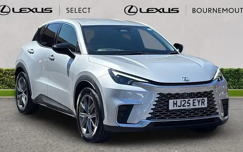 Used Lexus LBX 136 HP (100 kW) 2025 SUV