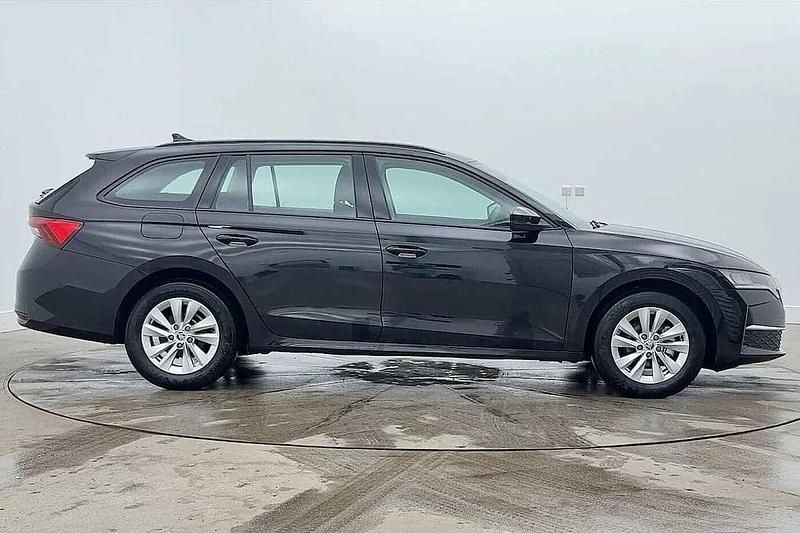 Used Skoda Octavia SE Technology 113 HP (83 kW) 2024 Black Estate