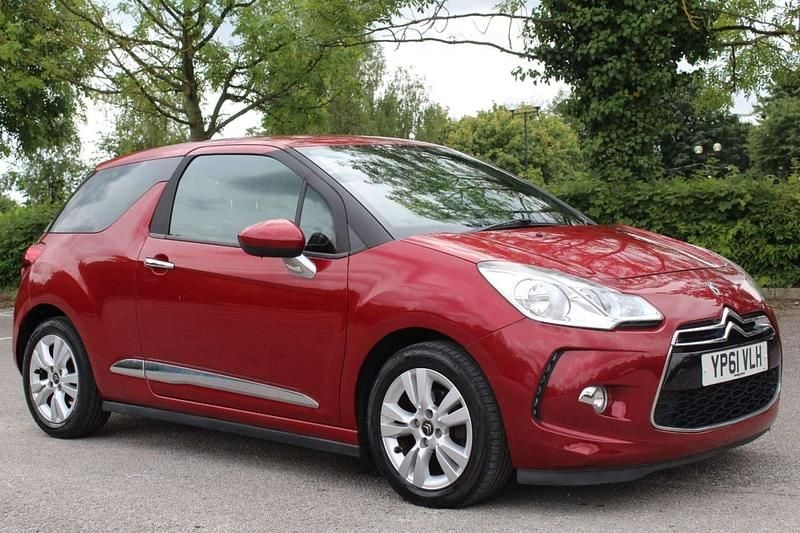 Red Used 2011 Citroën DS3 Style Hatchback | £5,490 (Fair price) - Image 1/4