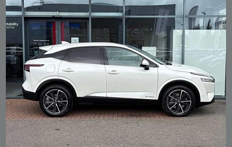 Used Nissan Qashqai Tekna 190 HP (139 kW) 2023 White SUV