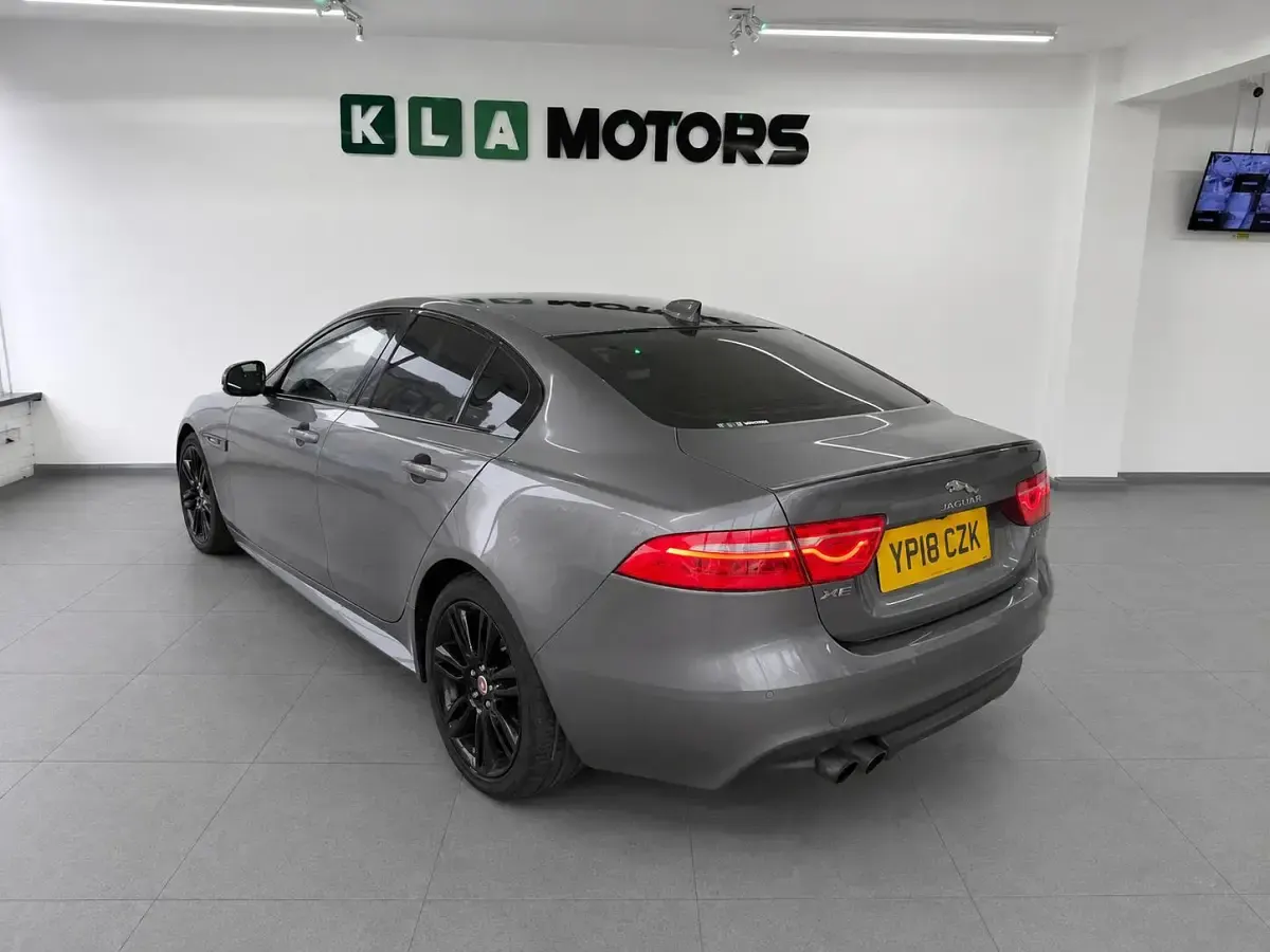 Used Jaguar XE R-Sport 180 HP (132 kW) 2018 Grey Sedan