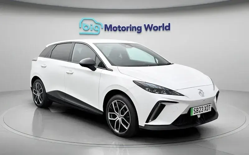 Used MG MG4 EV Trophy 150 kW (204 HP) 2025 Hatchback