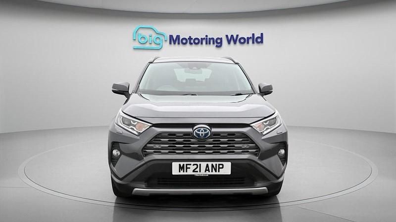 Used Toyota RAV4 Hybrid 218 HP (160 kW) 2021 Grey SUV