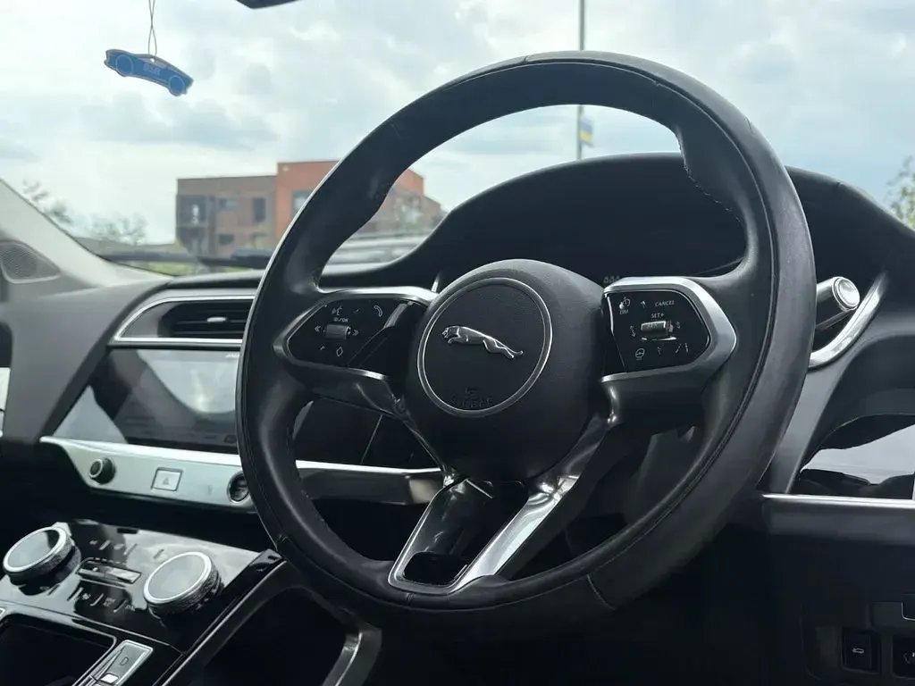 Used Jaguar I-Pace SE 294 kW (400 HP) 2021 Grey SUV