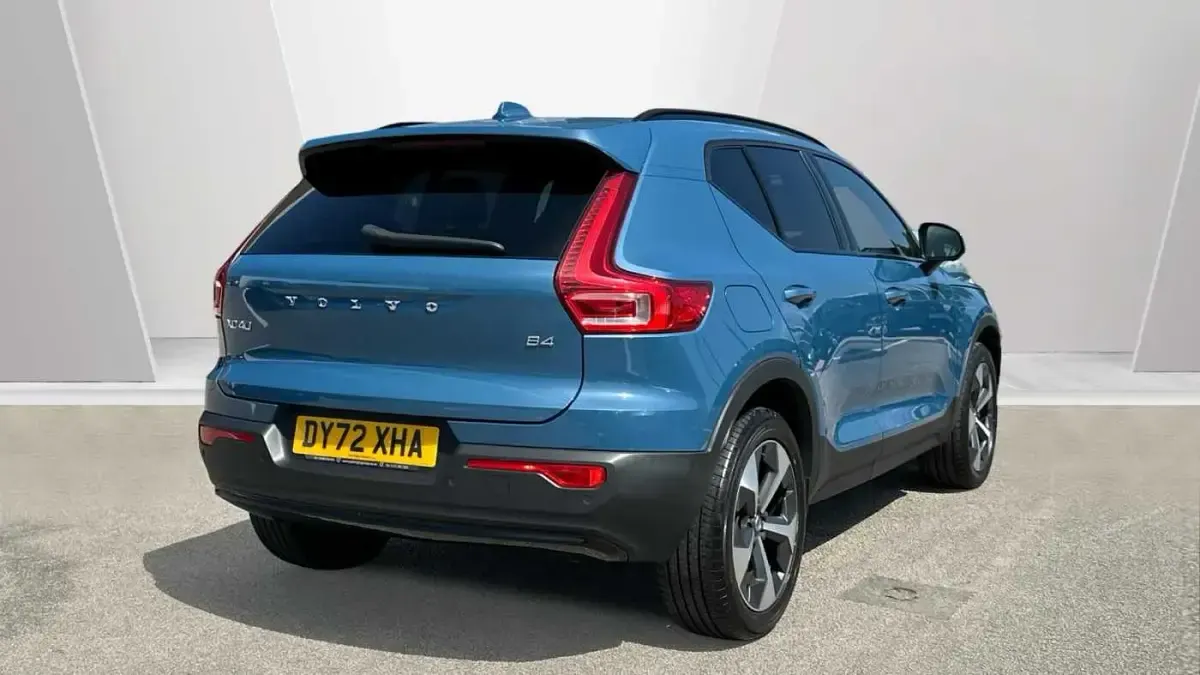 Used Volvo XC40 Ultimate 194 HP (142 kW) 2023 SUV