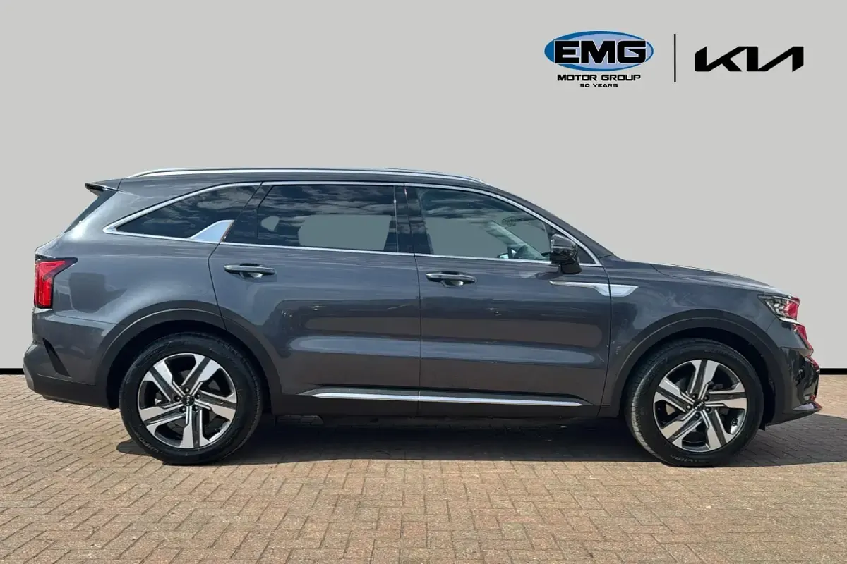 Used Kia Sorento 226 HP (166 kW) 2021 Grey SUV