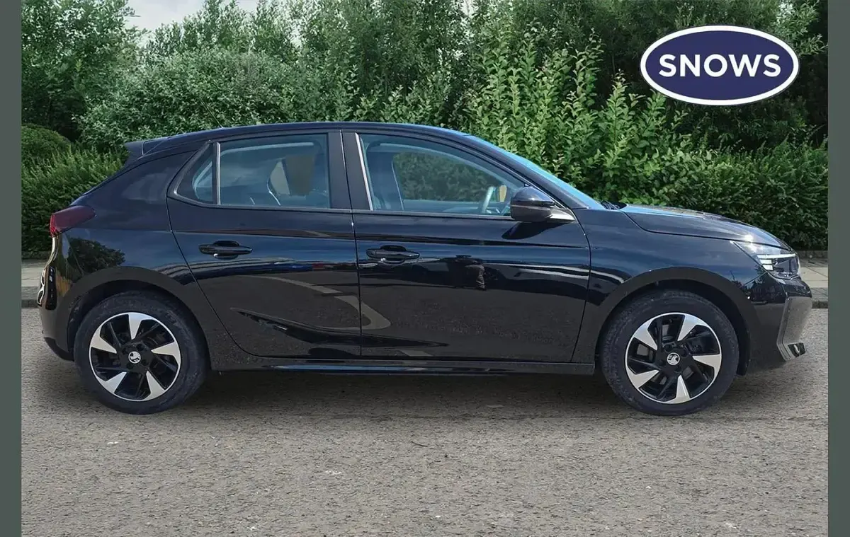 Used Vauxhall Corsa-e Design Edition 100 kW (136 HP) 2024 Black Hatchback
