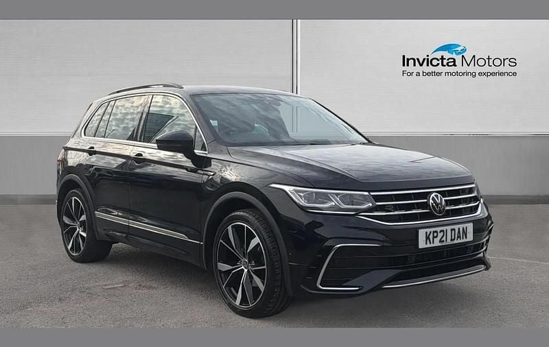 Used VW Tiguan R-line 150 HP (110 kW) 2023 Deep black pearl SUV