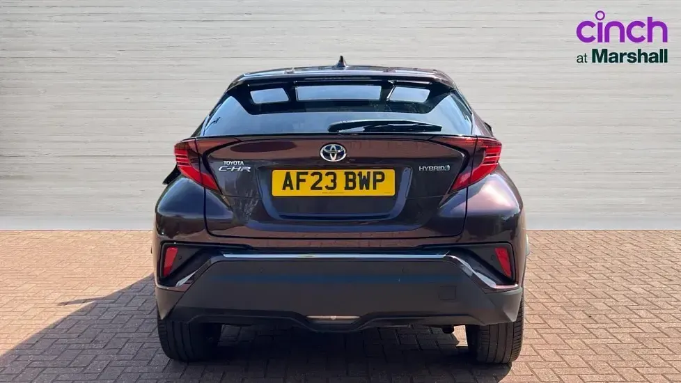 Used Toyota C-HR 122 HP (89 kW) 2023 Plum/purple SUV