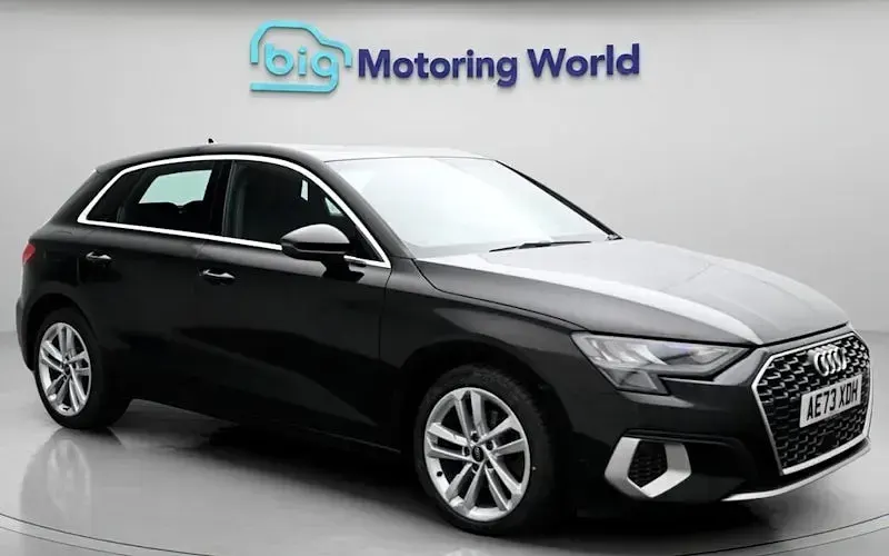 Usado Audi A3 Sportback Sport 150 CV (110 kW) 2023 Utilitario