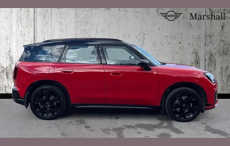 Used Mini Countryman Sport 170 HP (125 kW) 2024 Red SUV