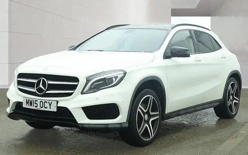 Used Mercedes GLA220 AMG line 170 HP (125 kW) 2015 SUV