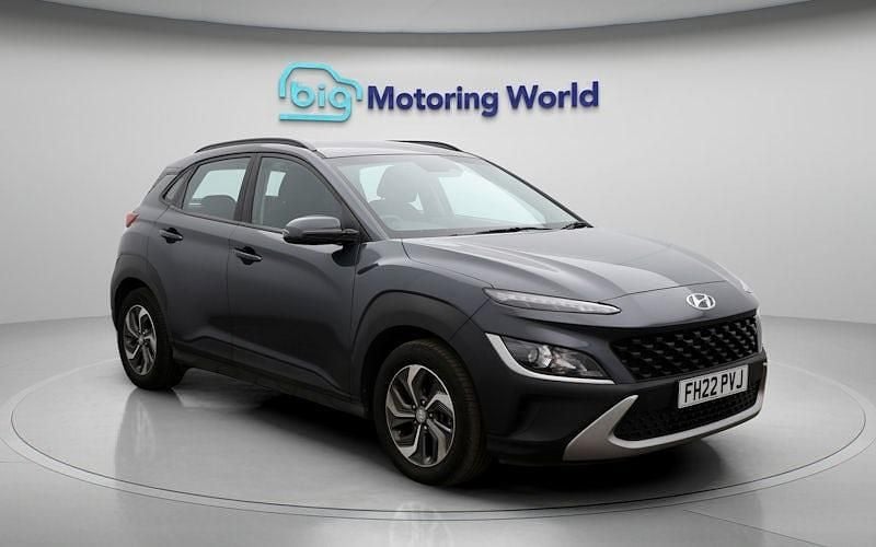 Grey Used 2022 Hyundai Kona SE SUV | £14,800 (Good price) - Image 1/4