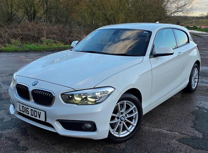 Used BMW 116 Comfort Edition 2016 White Hatchback