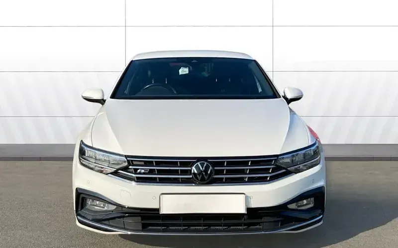Used VW Passat R-line 190 HP (139 kW) 2020 Sedan
