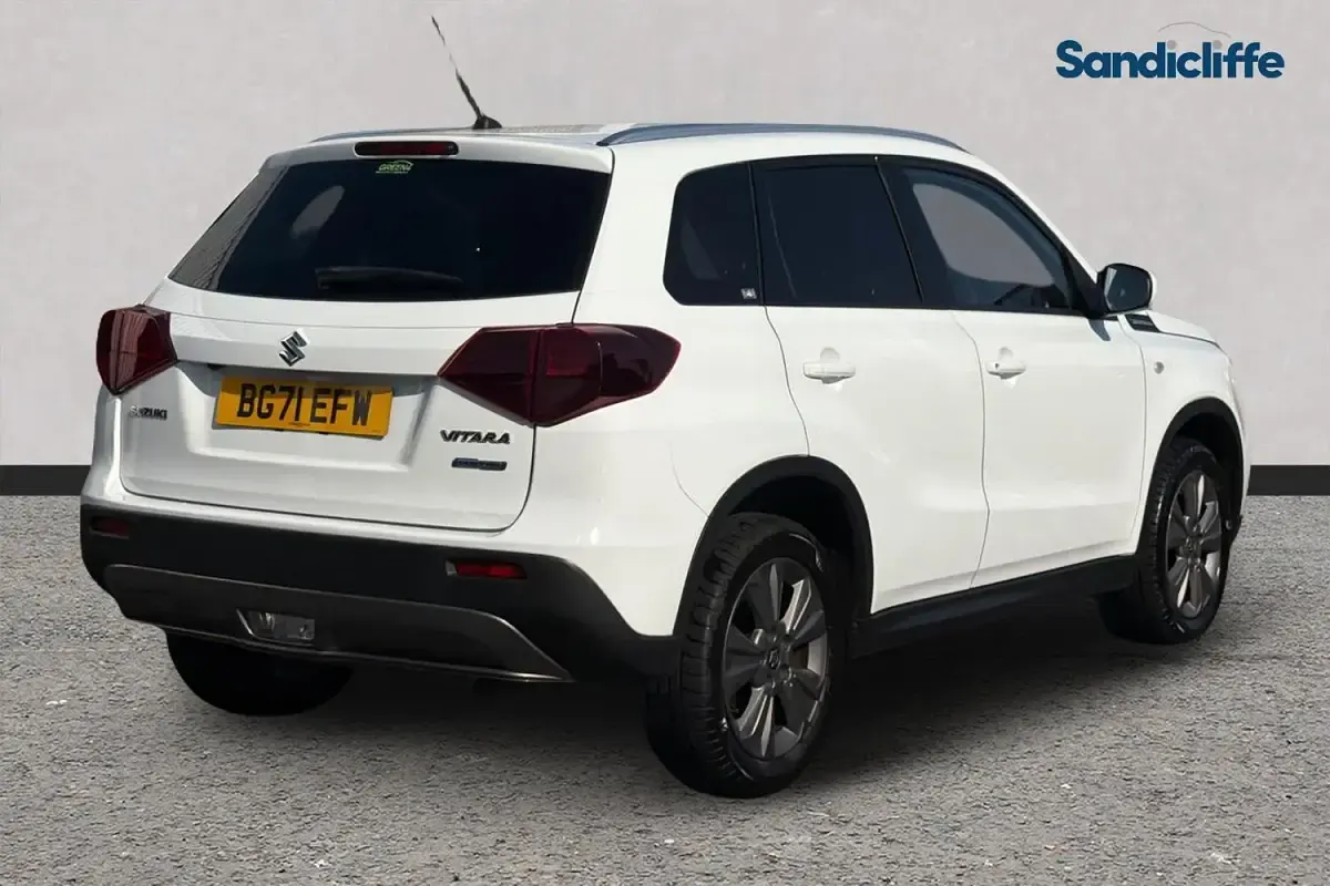 Used Suzuki Vitara 2021 White SUV