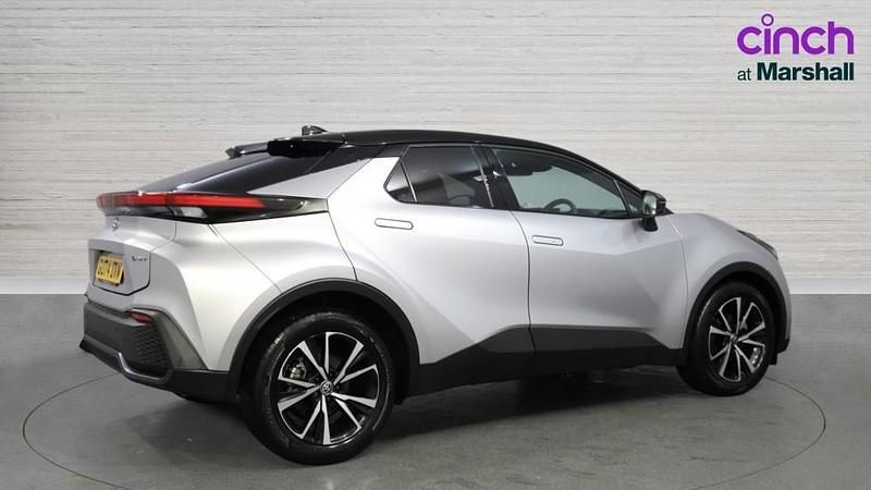 Used Toyota C-HR Design 140 HP (102 kW) 2024 Silver SUV