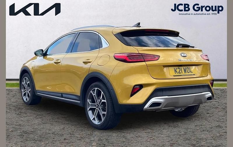 Used Kia XCeed First Edition 141 HP (103 kW) 2021 Yellow SUV