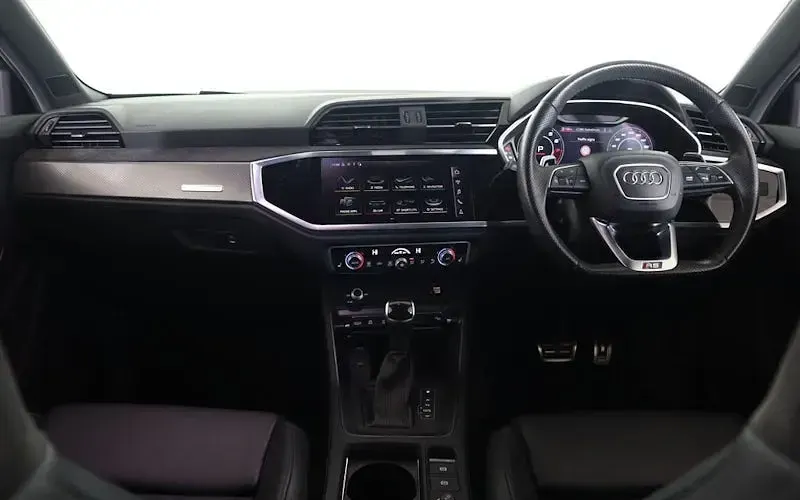 Used Audi Q3 400 HP (294 kW) 2021 Black SUV