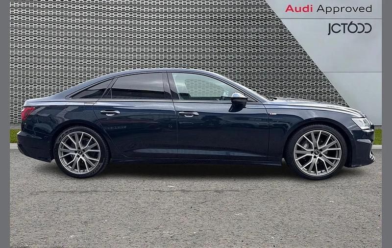 Used Audi A6 Black Edition 204 HP (150 kW) 2023 Blue Sedan