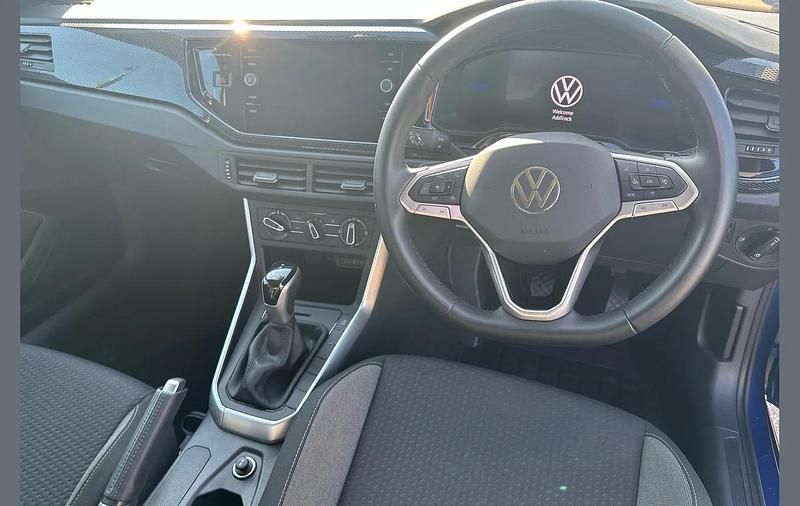 Used VW Polo Match 94 HP (69 kW) 2024 Blue Hatchback