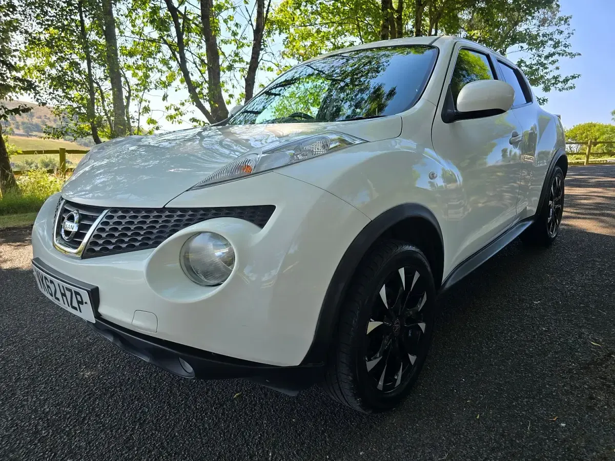 Used Nissan Juke Tekna 110 HP (80 kW) 2012 White SUV
