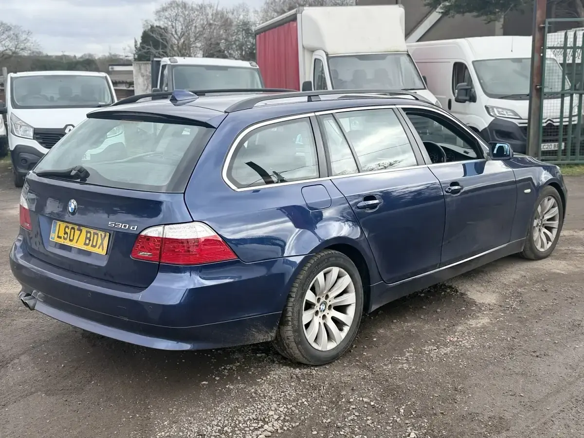 Used BMW 530 2007 Blue Estate