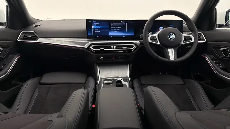 Used BMW 330 M Sport 288 HP (211 kW) 2025 White
