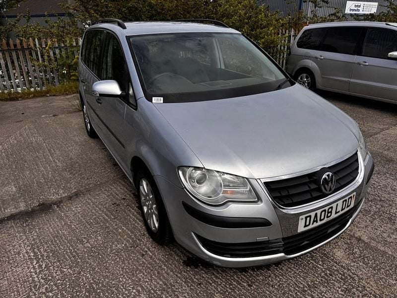 Silver Used 2008 VW Touran S MPV | £1,990 (Good price) - Image 1/4