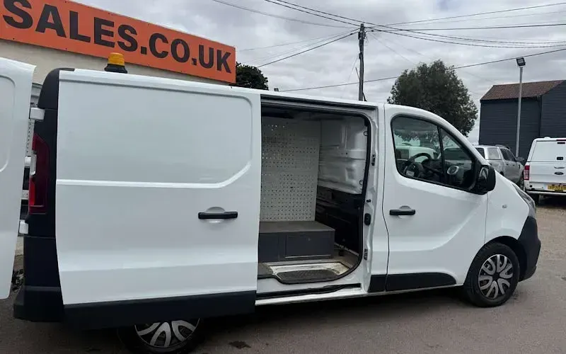 Used Fiat Talento 120 HP (88 kW) 2017 White MPV