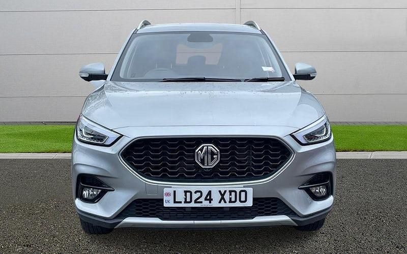 Used MG ZS Exclusive 111 HP (81 kW) 2024 Silver SUV