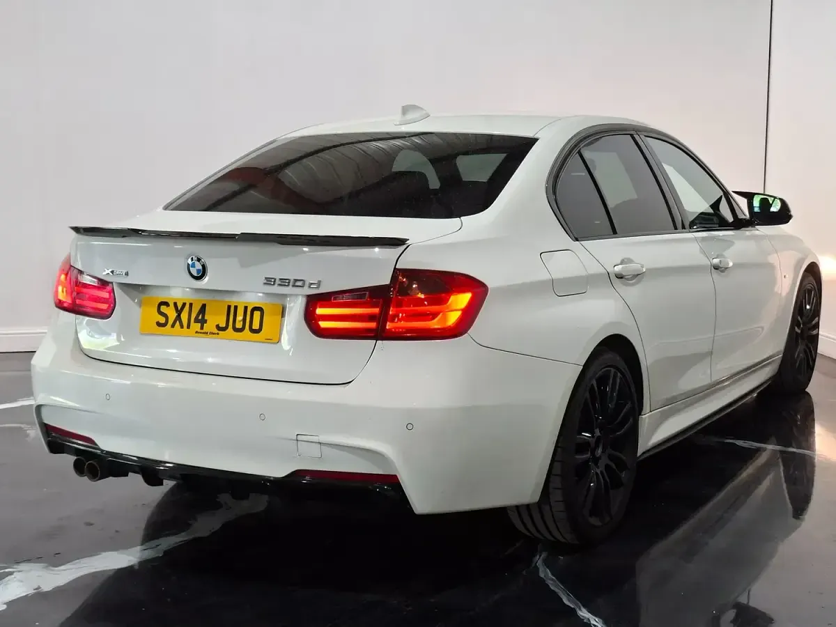 Used BMW 330 M Sport 258 HP (189 kW) 2014 White Sedan