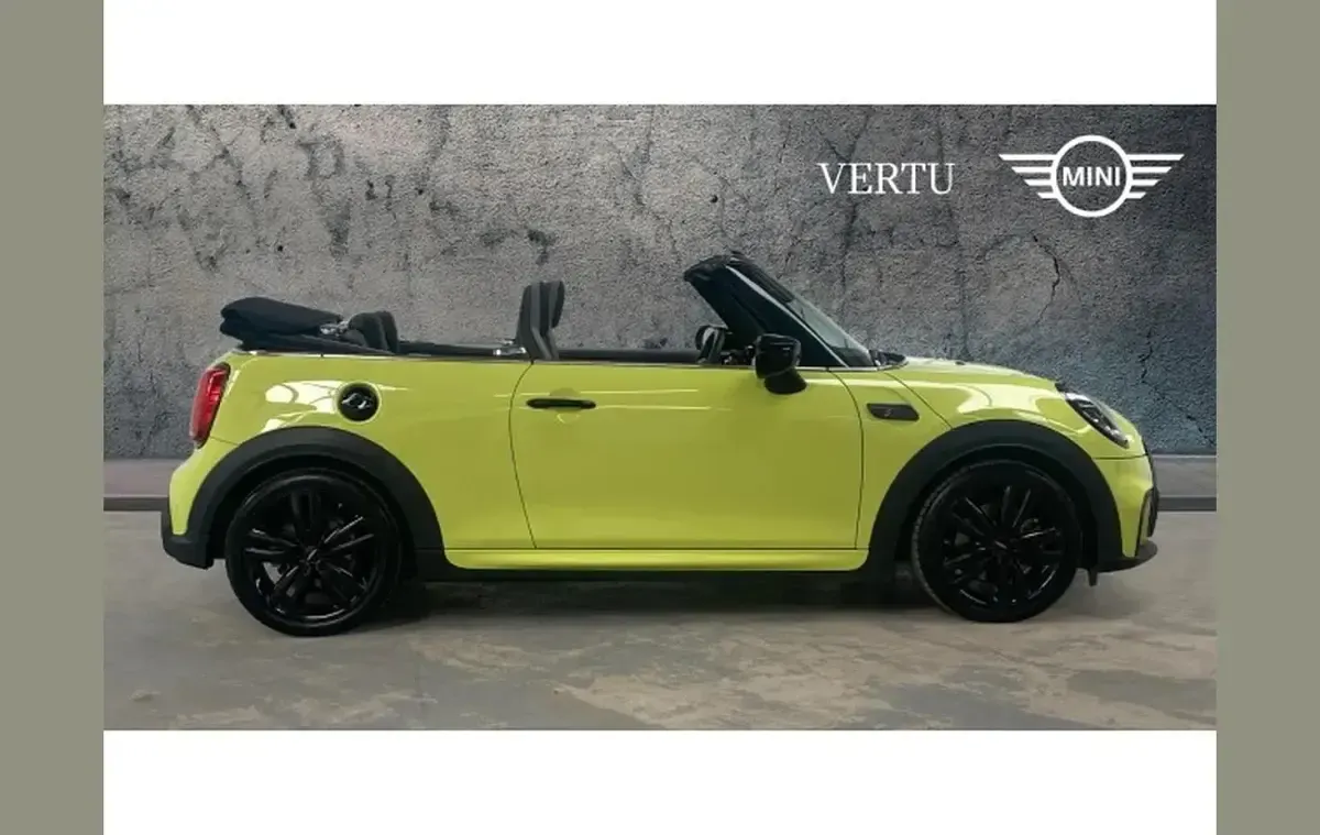 Used Mini Cooper S Cabriolet Sport 176 HP (129 kW) 2024 Yellow Cabriolet