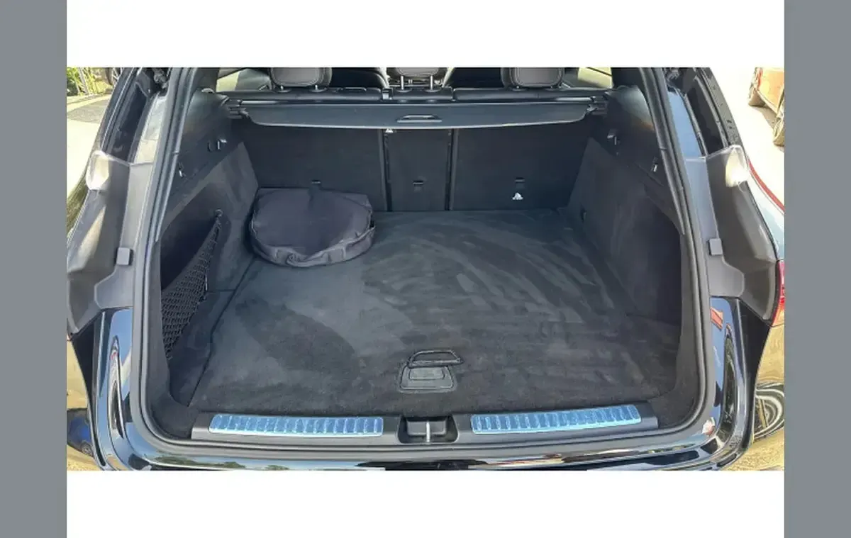 Used Mercedes EQC400 AMG line 300 kW (408 HP) 2023 Black SUV