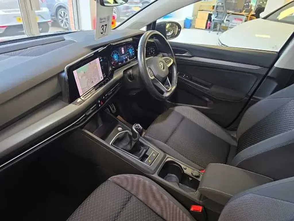 Used VW Golf VIII Active 150 HP (110 kW) 2022 Grey Hatchback
