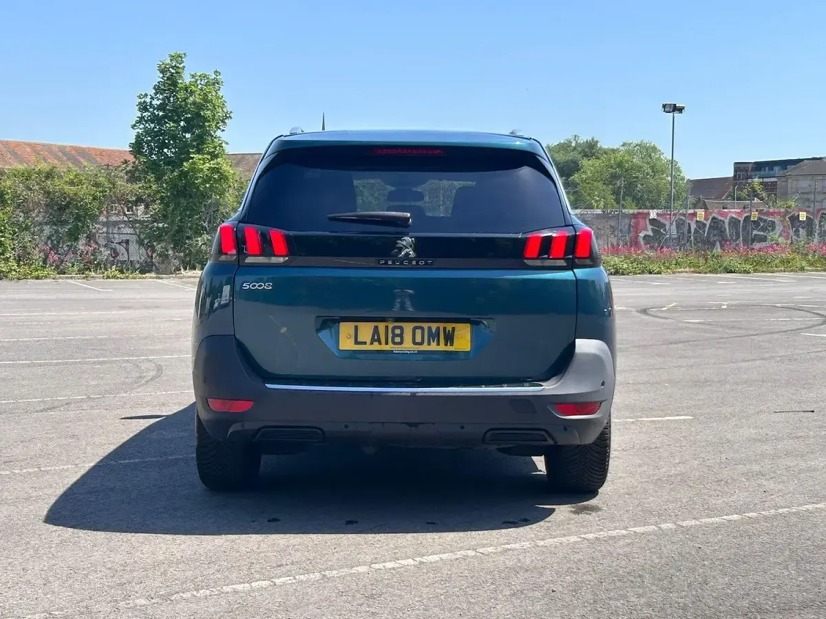 Used Peugeot 5008 Allure 2018 Green SUV